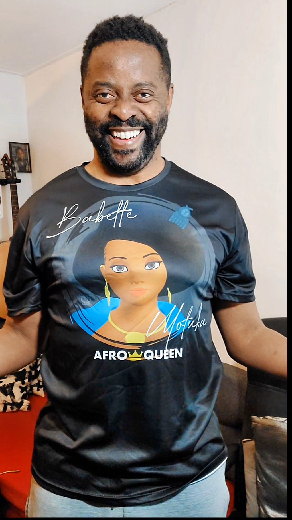T-shirt Babette Motuka AfroQueen couleur Noire👑, Unisexe, Manche Courte, Coupe Classique, Noir, S-XXL, Coupe Regular, Casual, Col Rond
